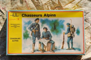 HLR136  CHASSEURS ALPINS